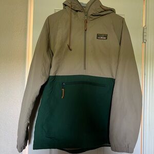L.L.Bean Quilted Hooded Jacket in Khaki with Forest Green Label
